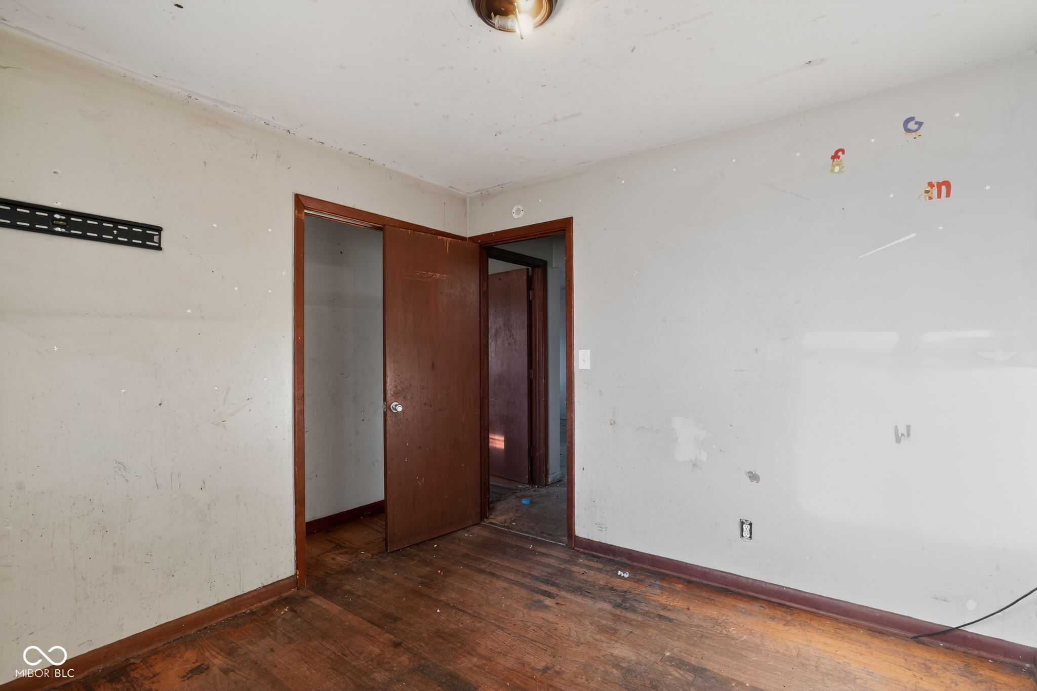 7230 West Green Springs Road Indianapolis, IN 46214 - Photo 7 of 21