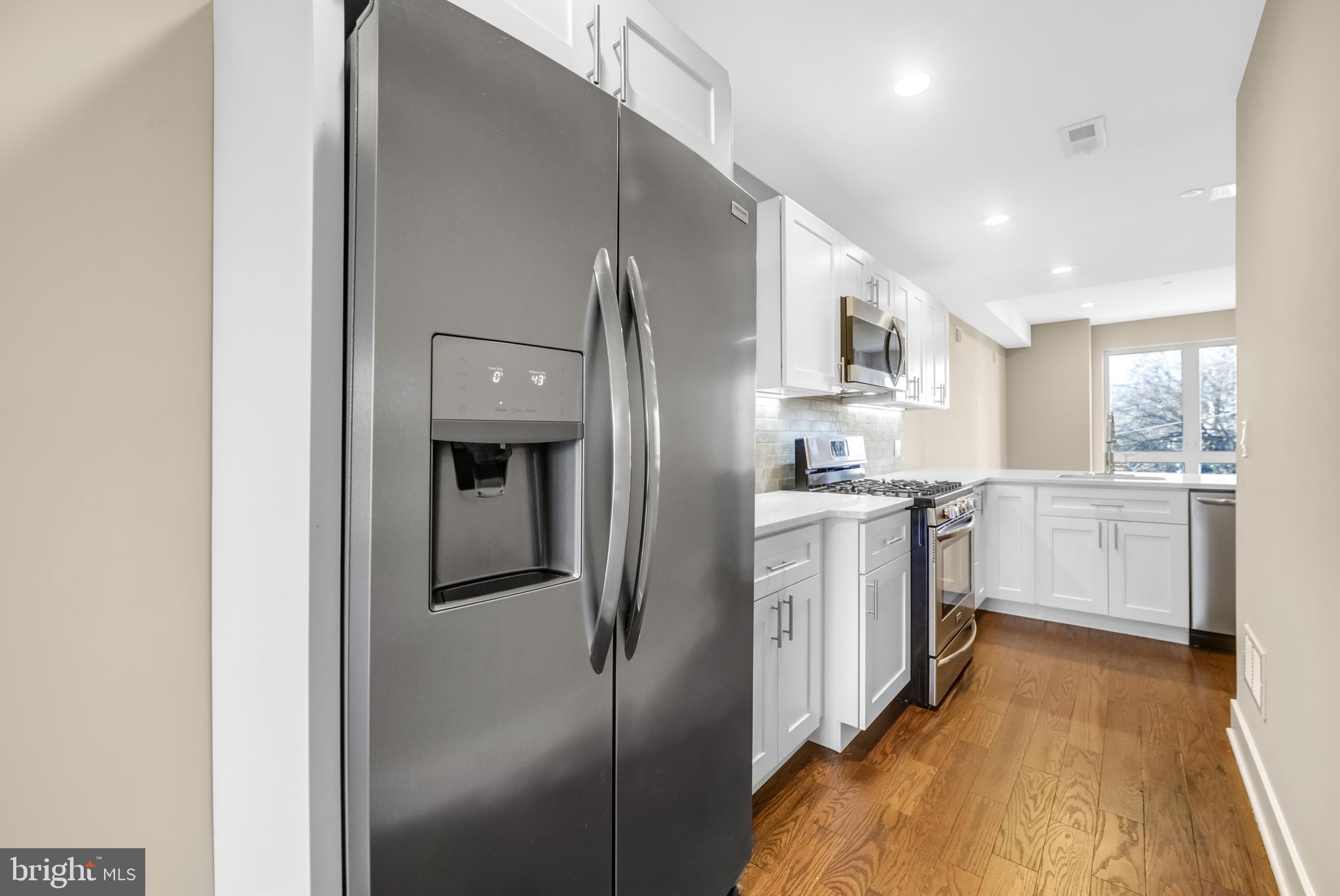 1250 North 25th Street Philadelphia, PA 19121 - Photo 9 of 46