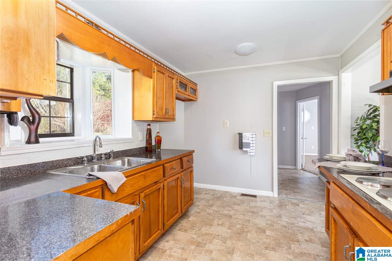 318 Cove Access Road Talladega, AL 35160 - Photo 15 of 48