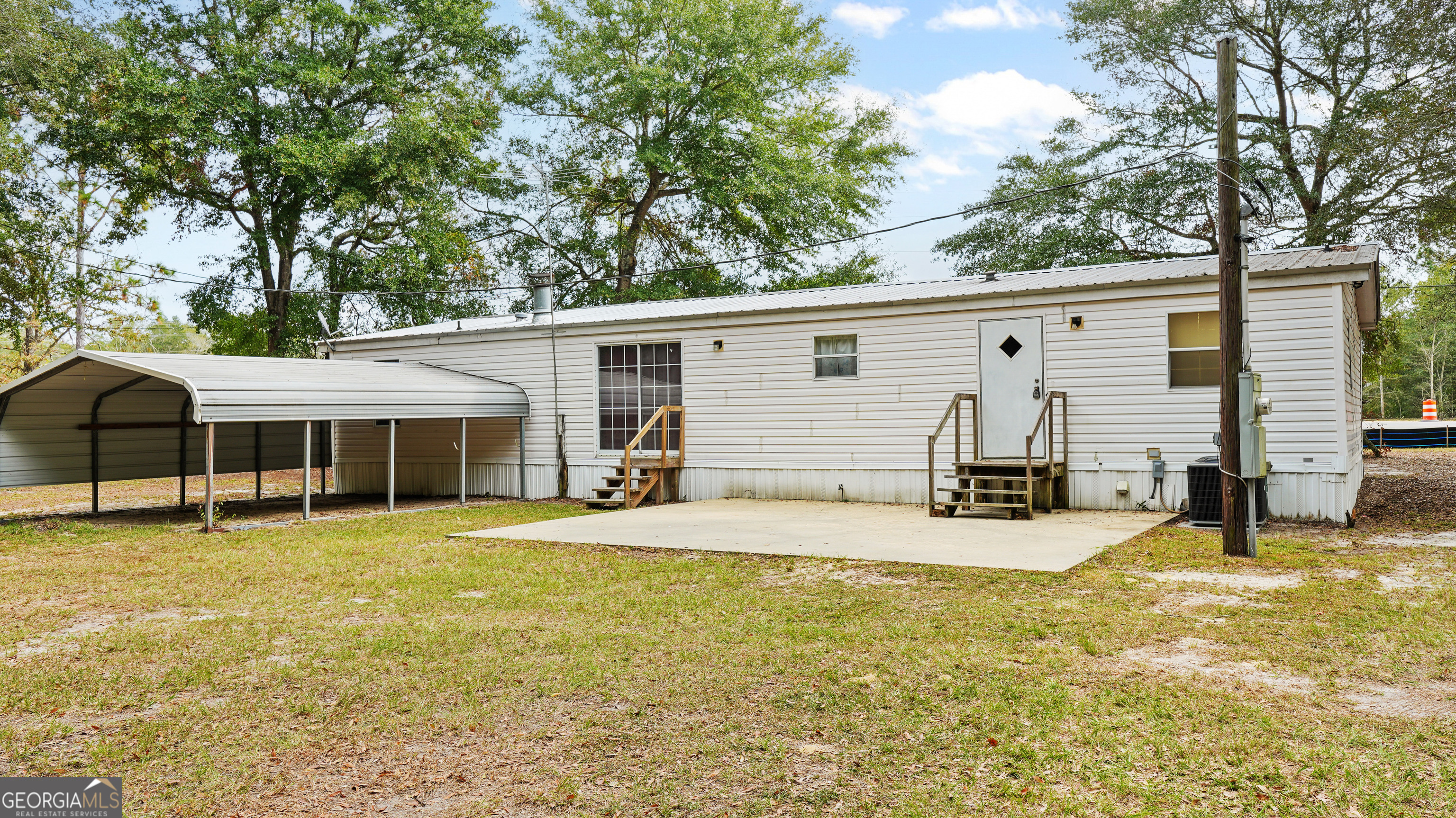 1275 Rayonier Road Jesup, GA 31545 - Photo 7 of 27