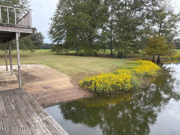 $689,000 | 2100 Harperville Road, Forest, MS 39074