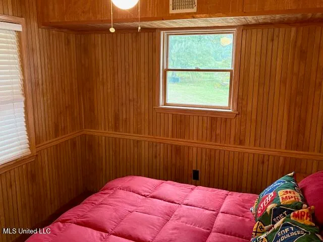 $689,000 | 2100 Harperville Road, Forest, MS 39074