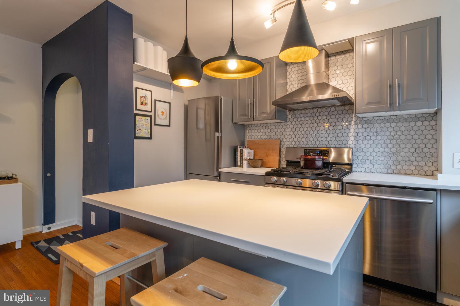 2801 Adams Mill Road Northwest, Unit 210 Washington, DC 20009 - Photo 3 of 24 Kitchen