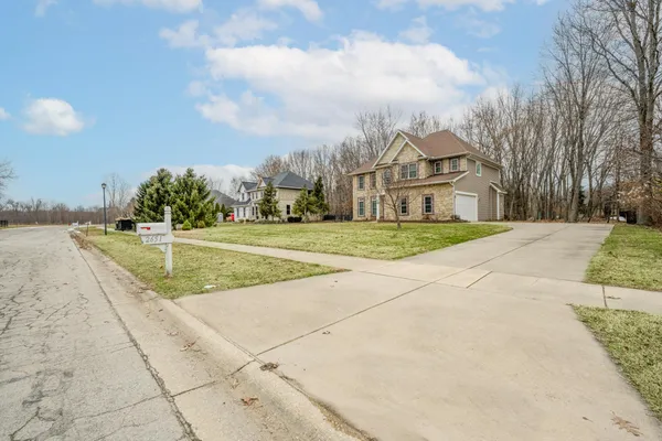 $749,000 | 2651 Jefferson Drive, Stevensville, MI 49127