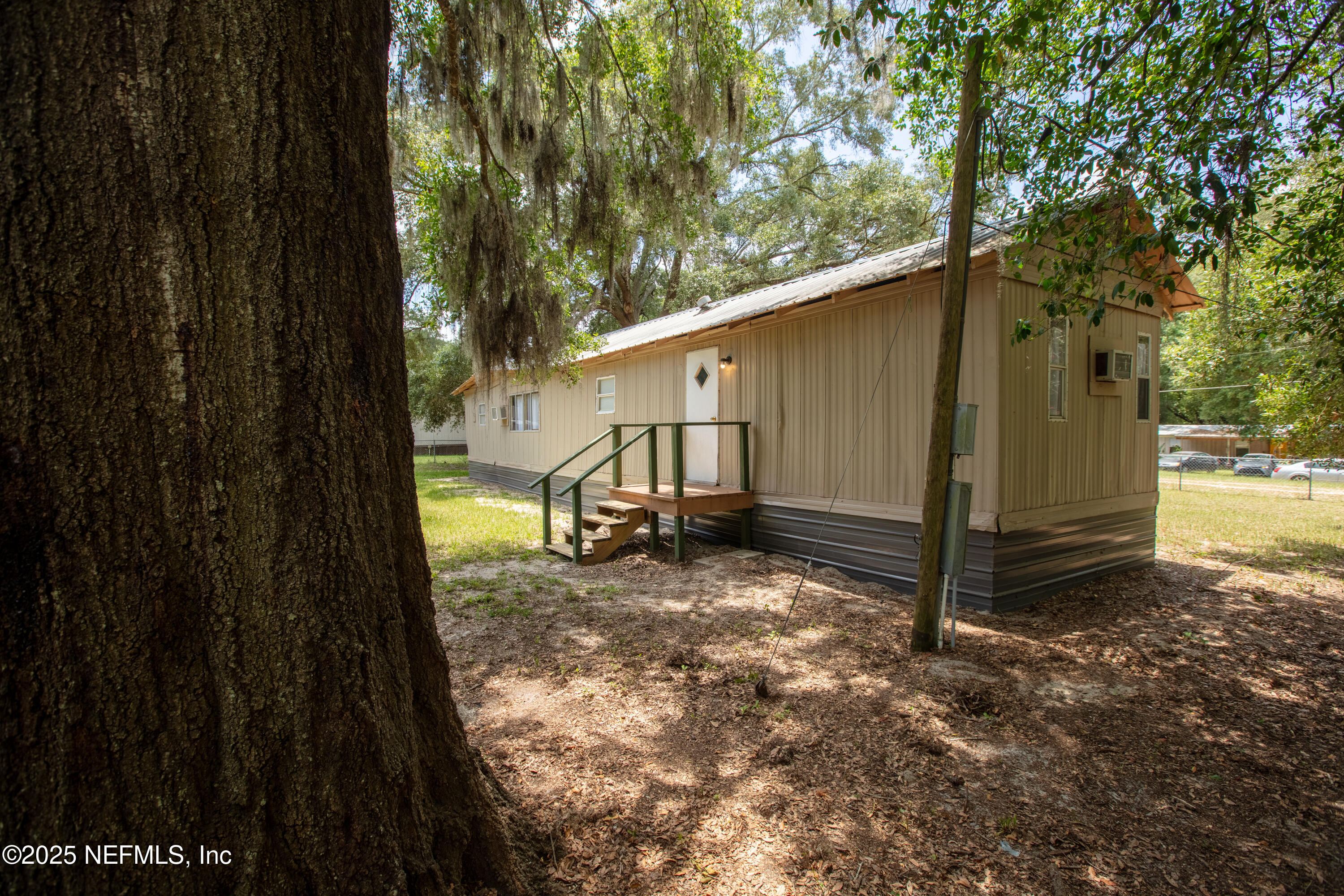 6398 Cascade Drive Keystone Heights, FL 32656 - Photo 11 of 31 a view of a backyard