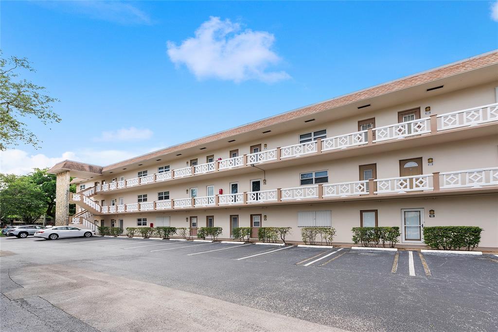 a large building with a street