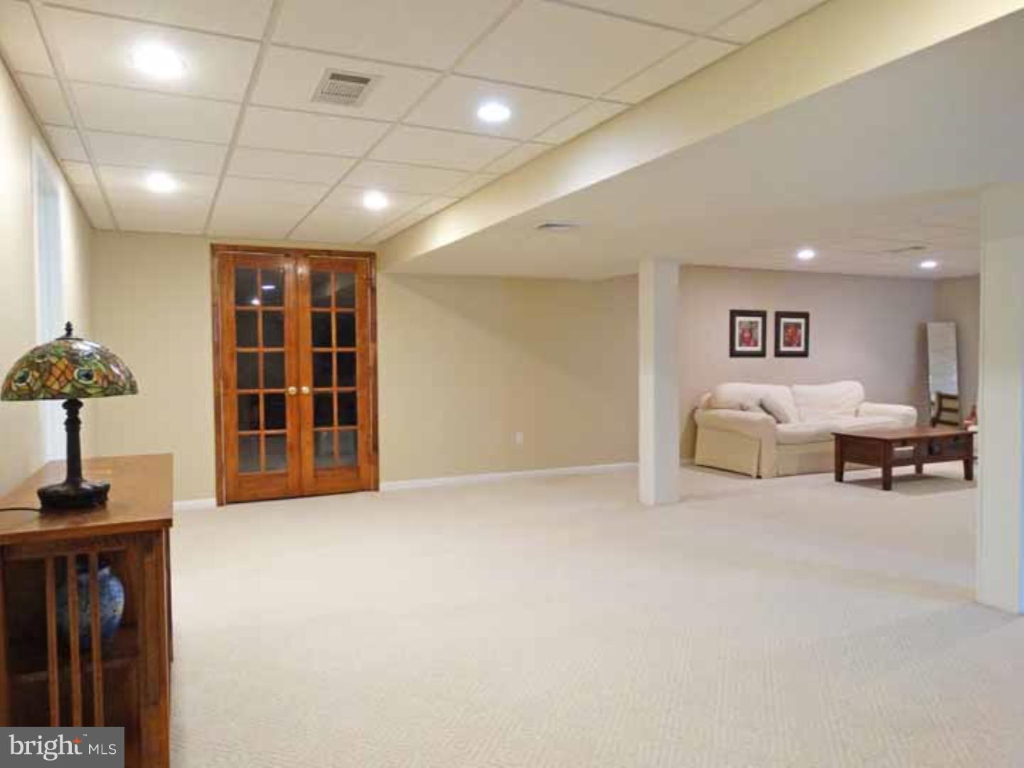 1493 Merrick Road Yardley, PA 19067 - Photo 19 of 25 Gallery Image 19