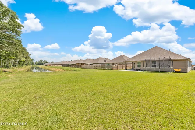 $1,950 | 205 Cane Run Court, Duson, LA 70529
