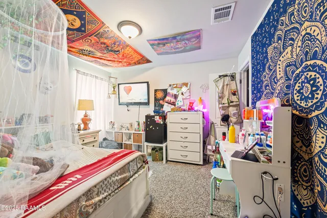 $2,000 | 205 Cane Run Court, Duson, LA 70529