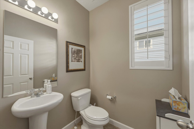 2087 Autumn Fields Lane Draper, UT 84020 - Photo 24 of 61 Main Floor Half Bath