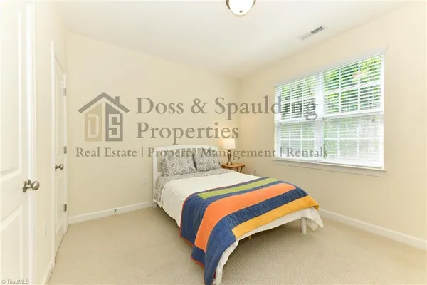 $2,150 | 1421 A New Garden Road, Greensboro, NC 27410