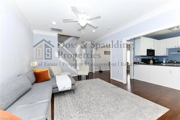 $2,150 | 1421 A New Garden Road, Greensboro, NC 27410