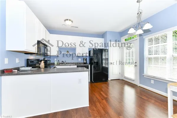 $2,150 | 1421 A New Garden Road, Greensboro, NC 27410
