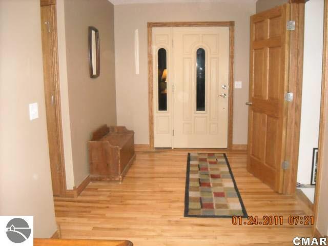 9168 South Summerton Road Shepherd, MI 48883 - Photo 2 of 15 1773974-1.JPG