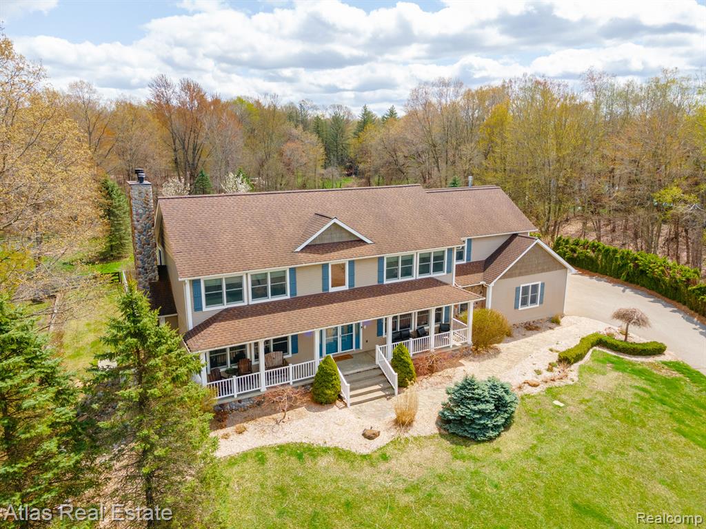 2716 Lake George Road Leonard, MI 48367 - Photo 2 of 98