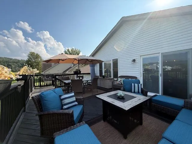 $359,900 | 310 South Erickson Street, Houston, MN 55943