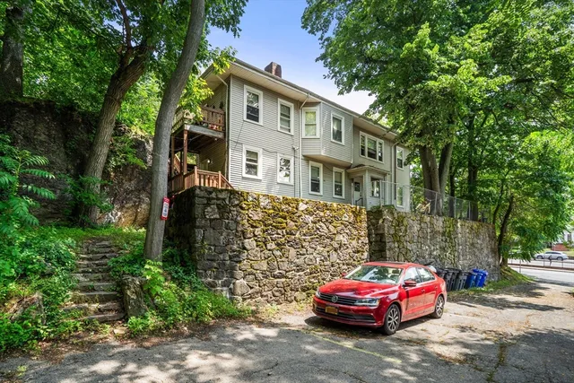 $3,698,000 | 1789 Commonwealth Avenue, Boston, MA 02135