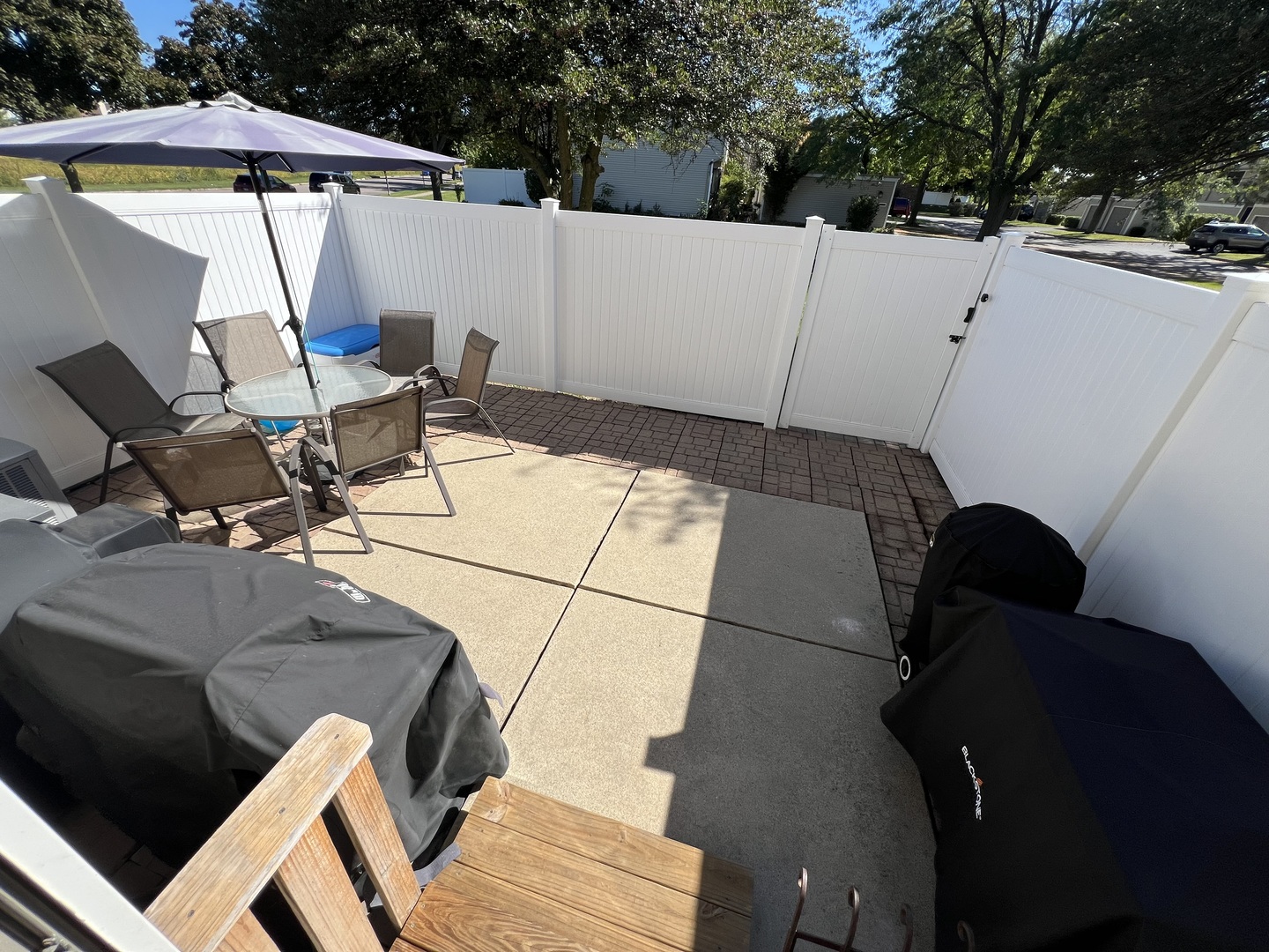 1094 Cascade Drive Aurora, IL 60506 - Photo 8 of 21 a view of outdoor space with seating area