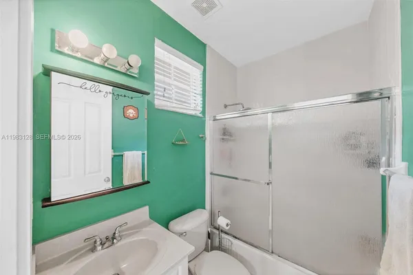 a view of a large window with an outdoor space