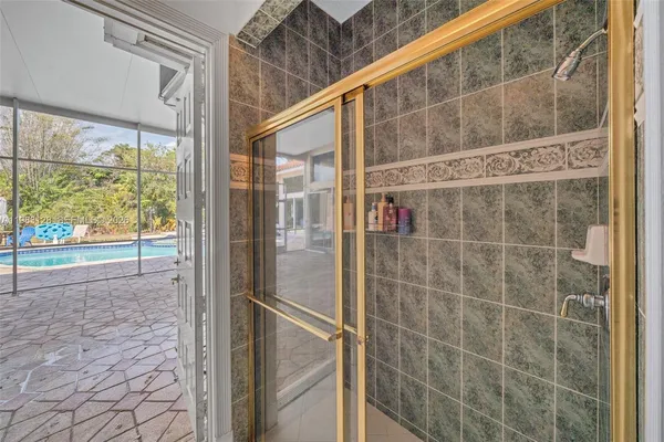 $2,000,000 | 9675 Northwest 39th Court, Coral Springs, FL 33065