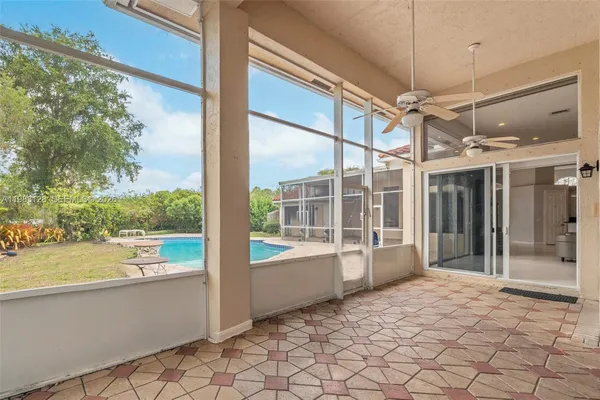 $2,000,000 | 9675 Northwest 39th Court, Coral Springs, FL 33065