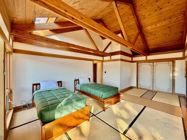 $8,000 | 63 Berryessa Way, Hillsborough, CA 94010