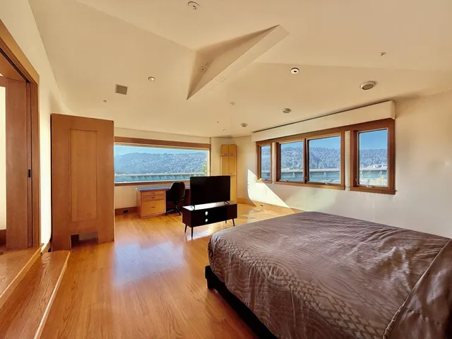 $8,000 | 63 Berryessa Way, Hillsborough, CA 94010