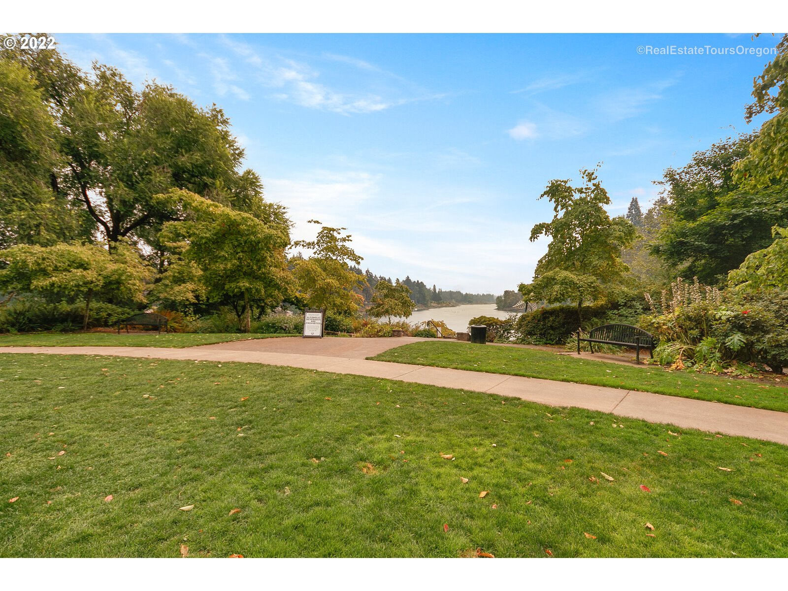 918 Lake Front Road Lake Oswego, OR 97034 - Photo 23 of 30 Gallery Image 23