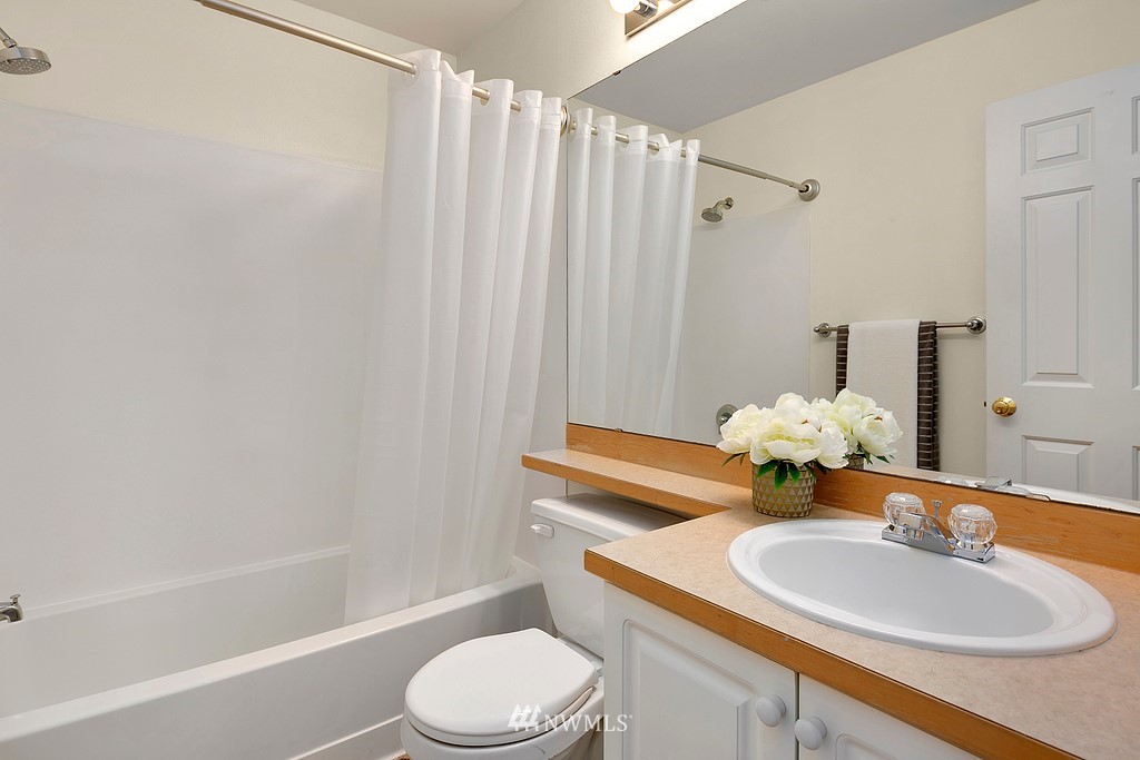 11831 Northeast 162nd Court, Unit 53 Bothell, WA 98011 - Photo 20 of 25 Gallery Image 20