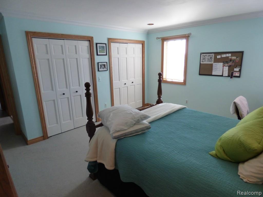 401 Palms Road Columbus, MI 48063 - Photo 40 of 59 P1010828.jpg