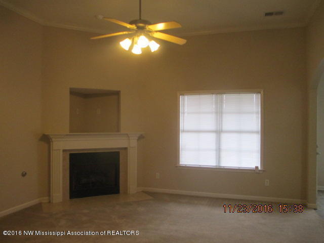 4840 Deer Run Road Olive Branch, MS 38654 - Photo 4 of 27 IMG_8511