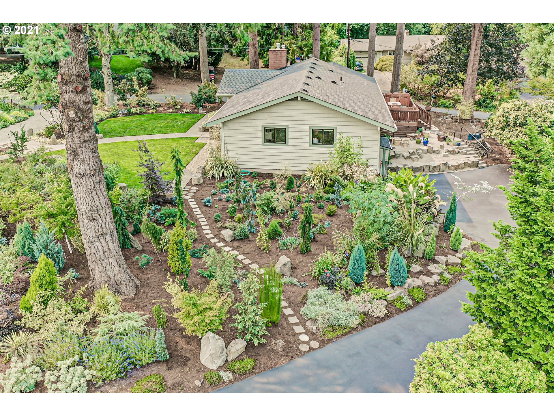 1161 Sunningdale Road Lake Oswego, OR 97034 - Photo 29 of 31 Gallery Image 29