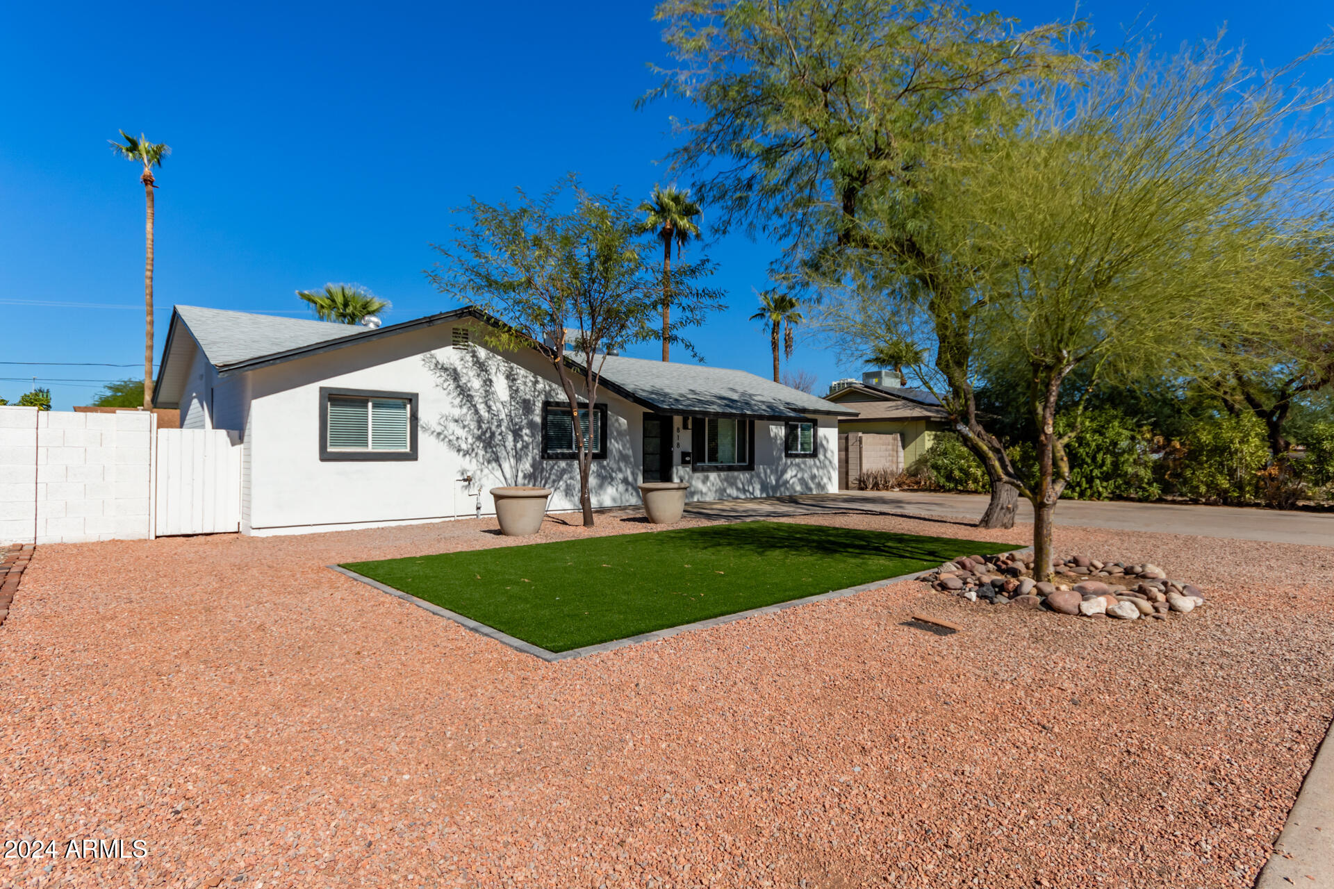 818 West Elna Rae Street Tempe, AZ 85281 - Photo 4 of 52 0004-05 - Elna Rae