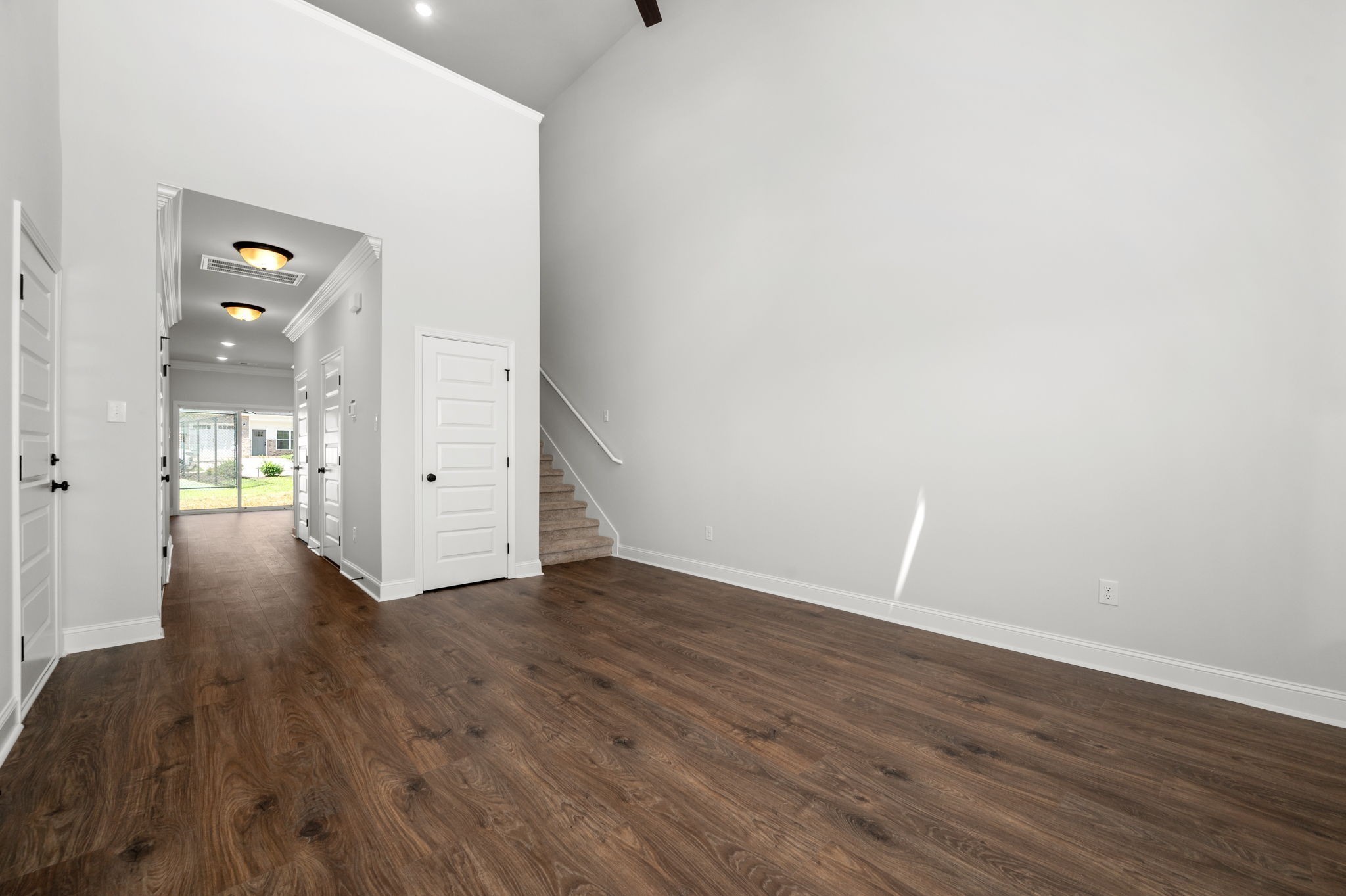 512 Rohan Drive Murfreesboro, TN 37129 - Photo 5 of 32 a view of a hallway with wooden floor