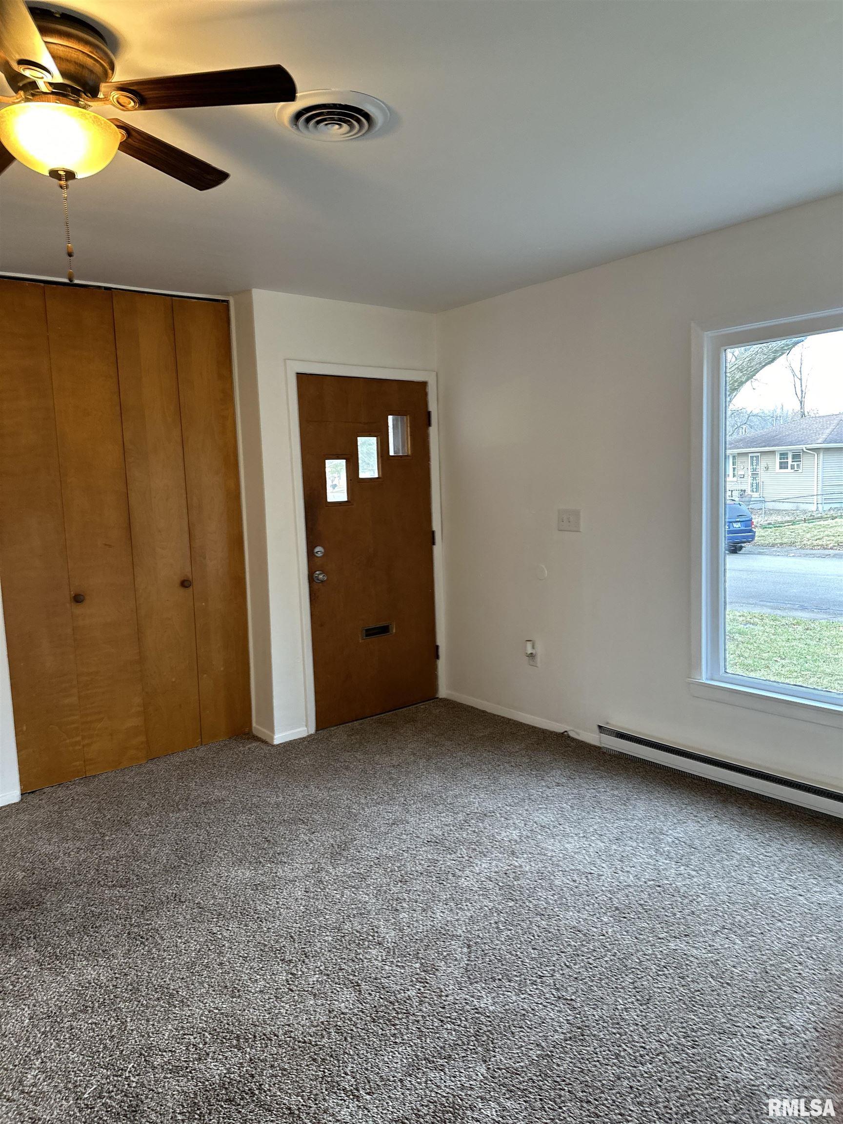 2028 Gregory Court Springfield, IL 62703 - Photo 15 of 17