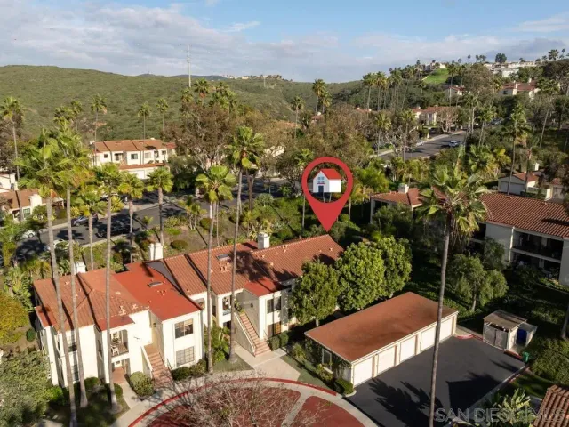 $860,000 | 7301 Calle De Fuentes, Carlsbad, CA 92009