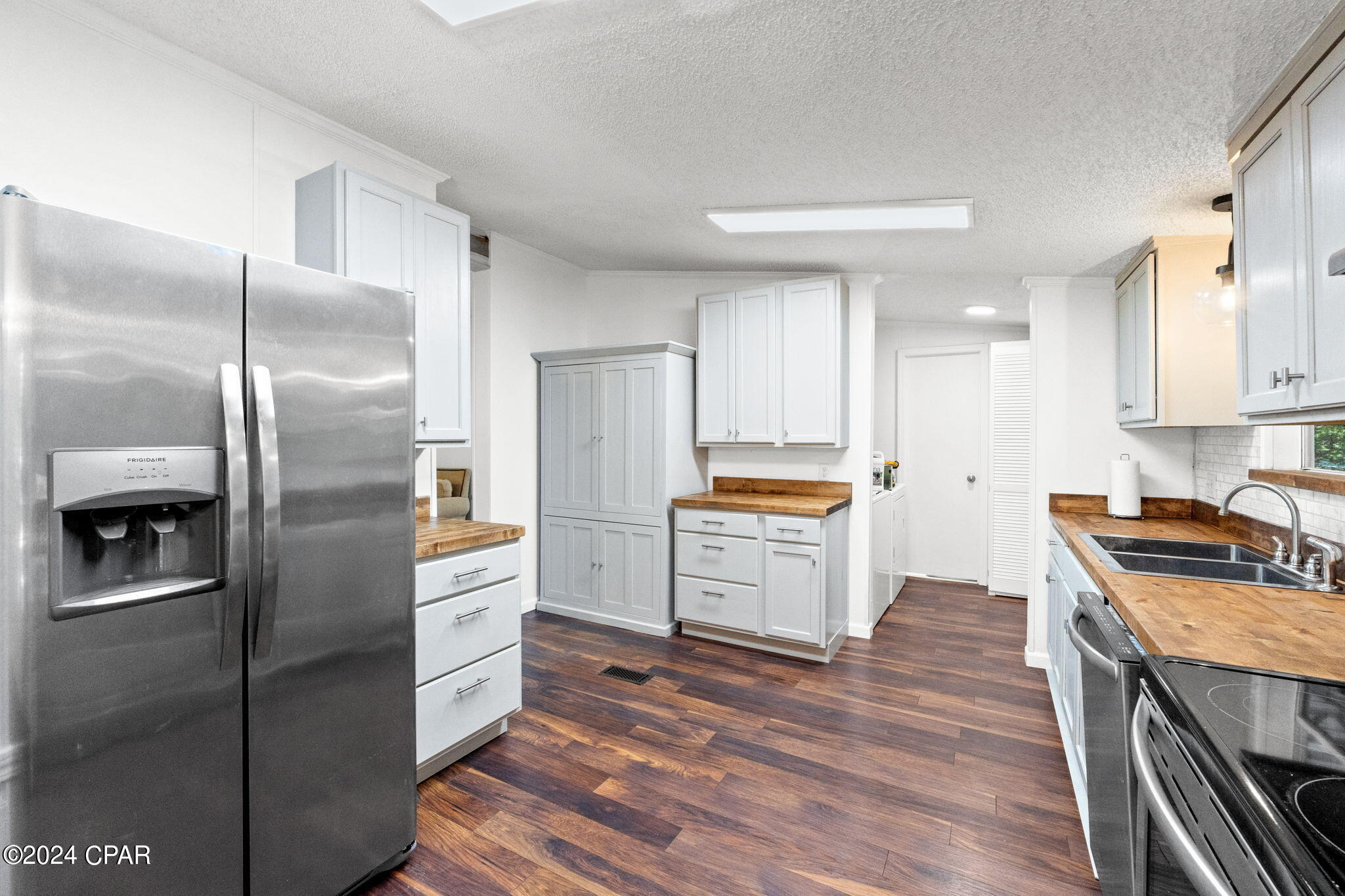 1563 Brickyard Road Chipley, FL 32428 - Photo 6 of 43 Gallery Image 6