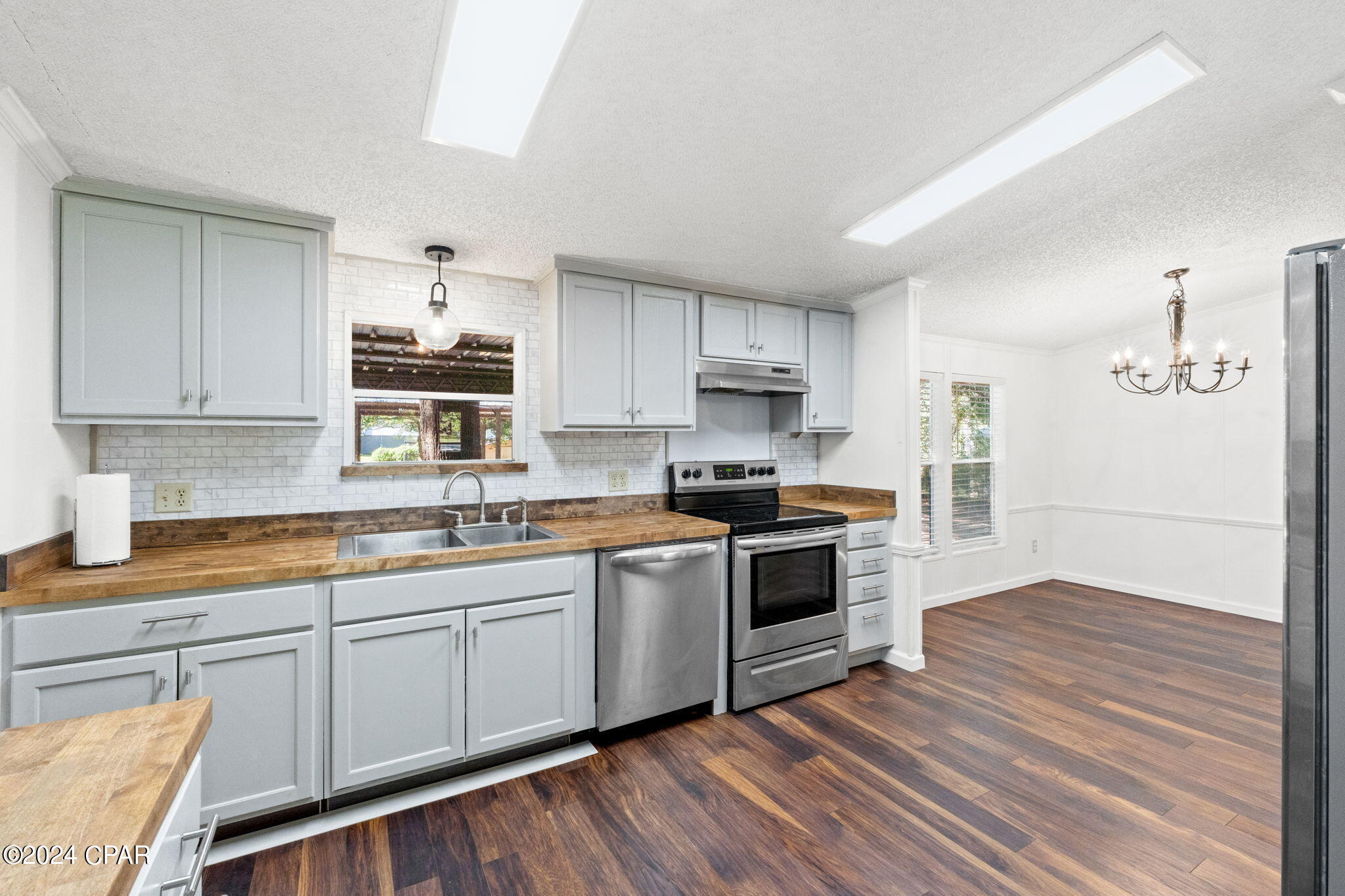 1563 Brickyard Road Chipley, FL 32428 - Photo 8 of 43 Gallery Image 8