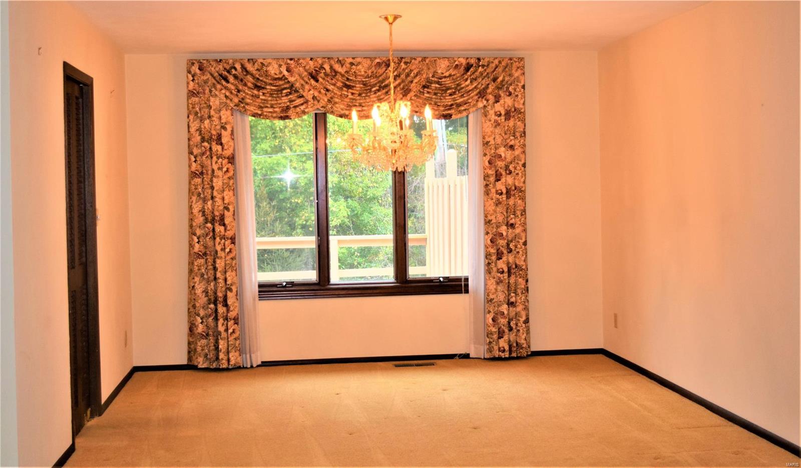 112 Bittersweet Lane Belleville, IL 62221 - Photo 12 of 28 Gallery Image 12