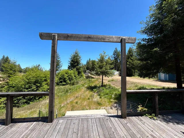 $899,000 | 34620 Eureka Hill Road, Point Arena, CA 95468