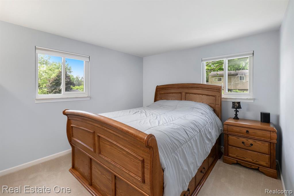 994 Hampstead Lane Rochester Hills, MI 48309 - Photo 16 of 25