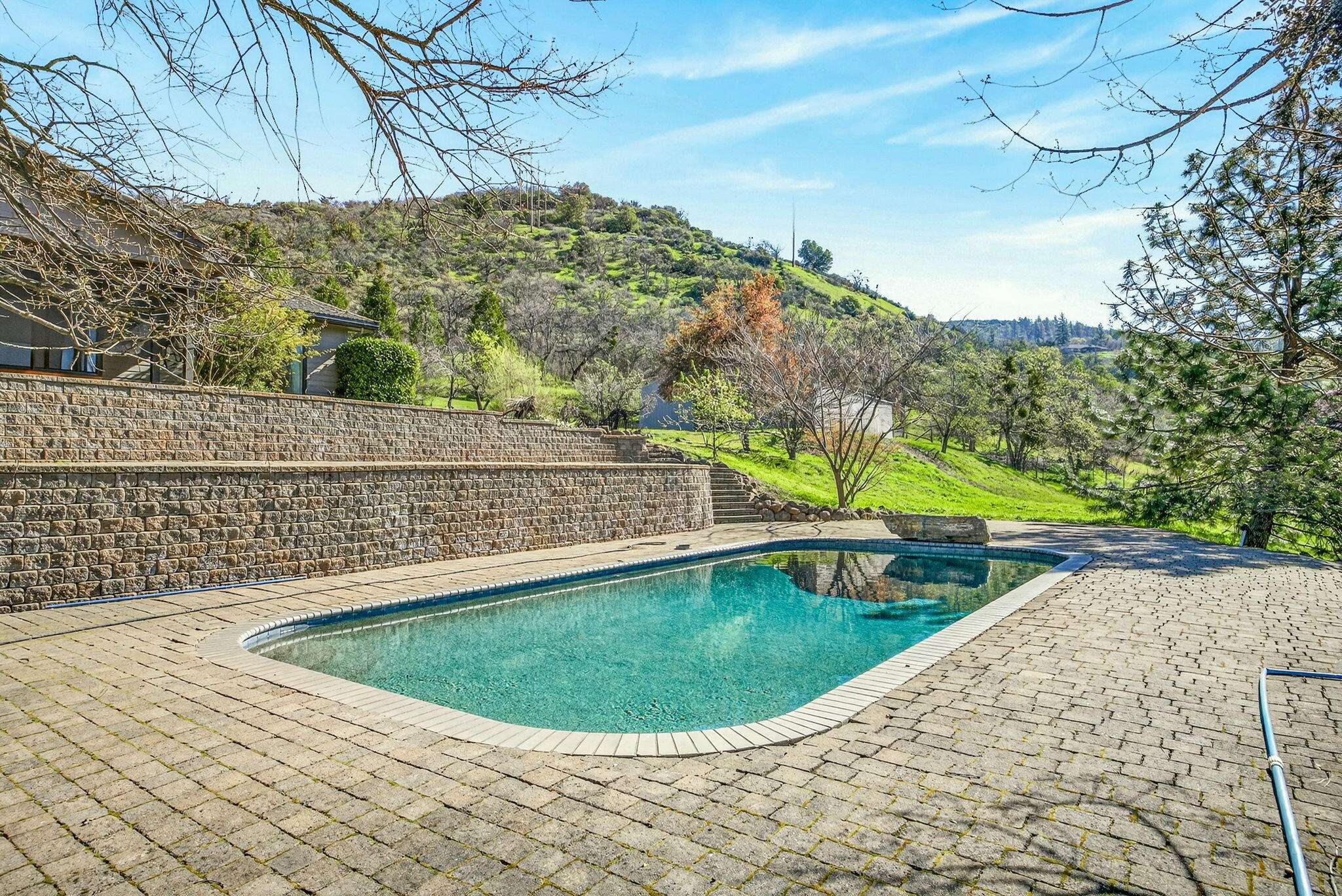 6023 Hillcrest Road Medford, OR 97504 - Photo 46 of 74 Pool 4