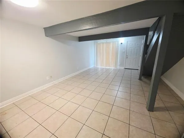 $1,350 | 3317 Kabel Drive, New Orleans, LA 70131