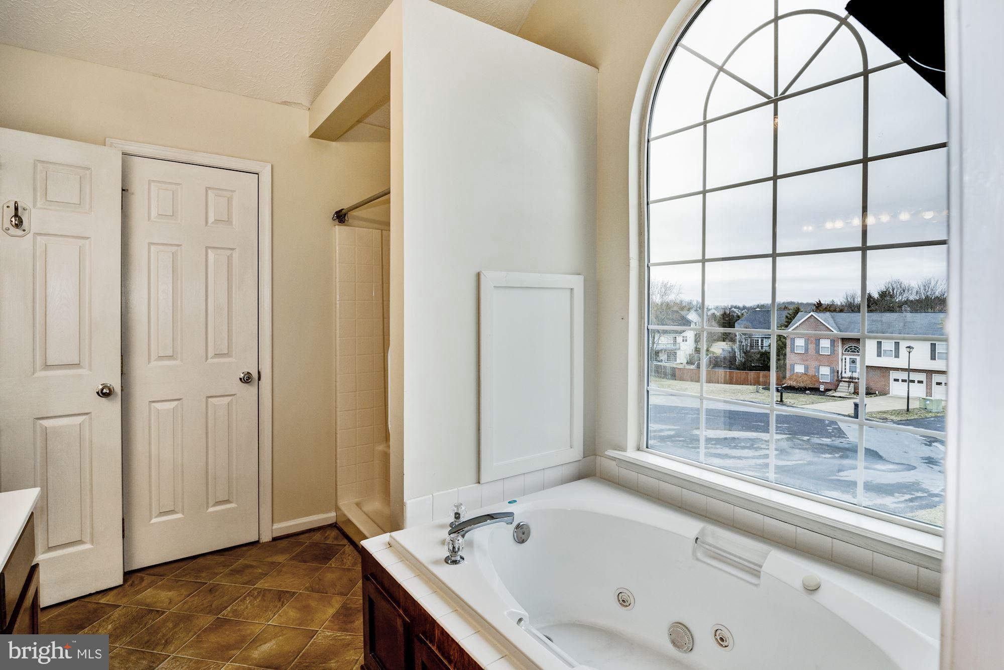 217 Canyon Road Winchester, VA 22602 - Photo 22 of 39 Gallery Image 22