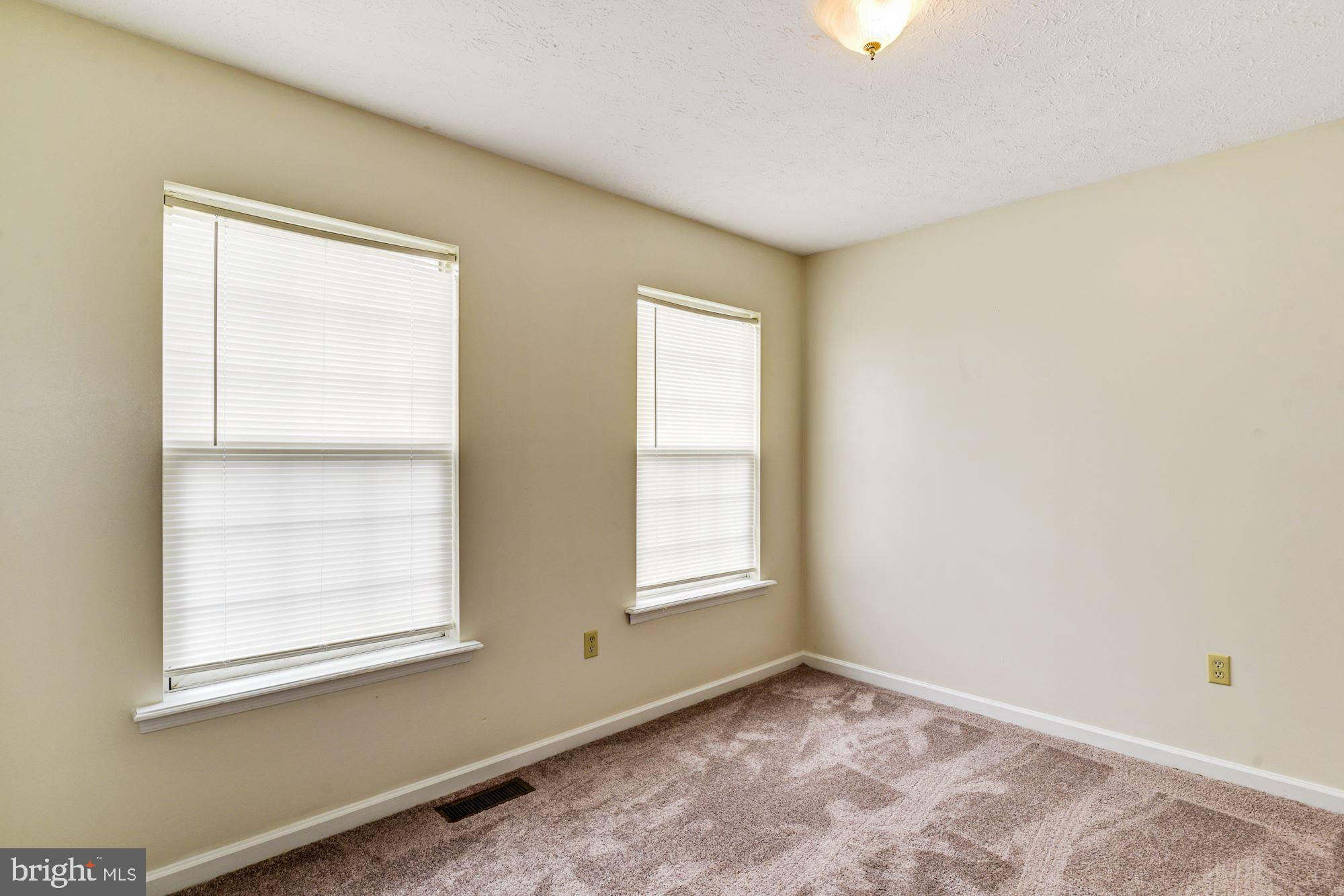 217 Canyon Road Winchester, VA 22602 - Photo 27 of 39 Gallery Image 27