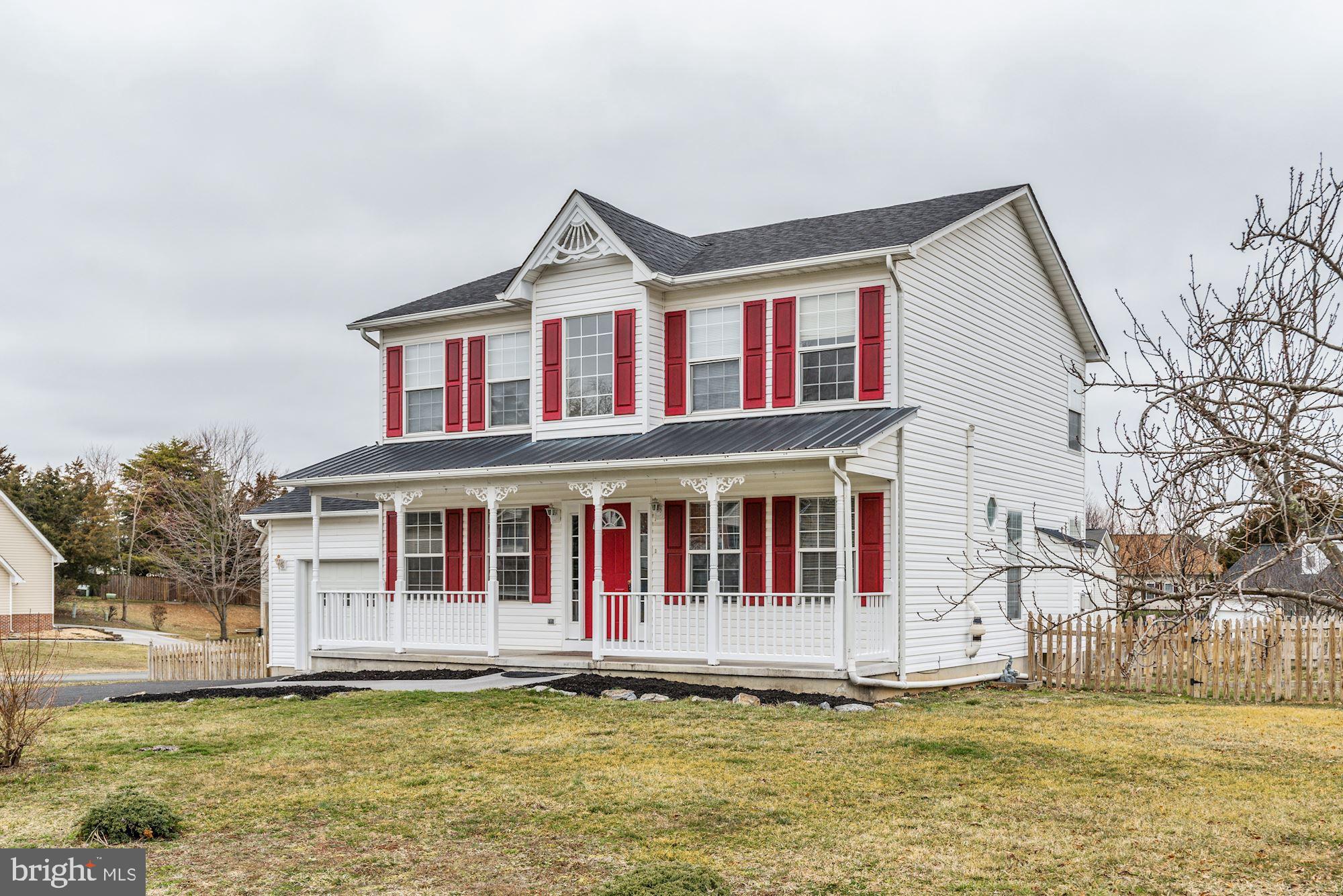 217 Canyon Road Winchester, VA 22602 - Photo 4 of 39 Gallery Image 4