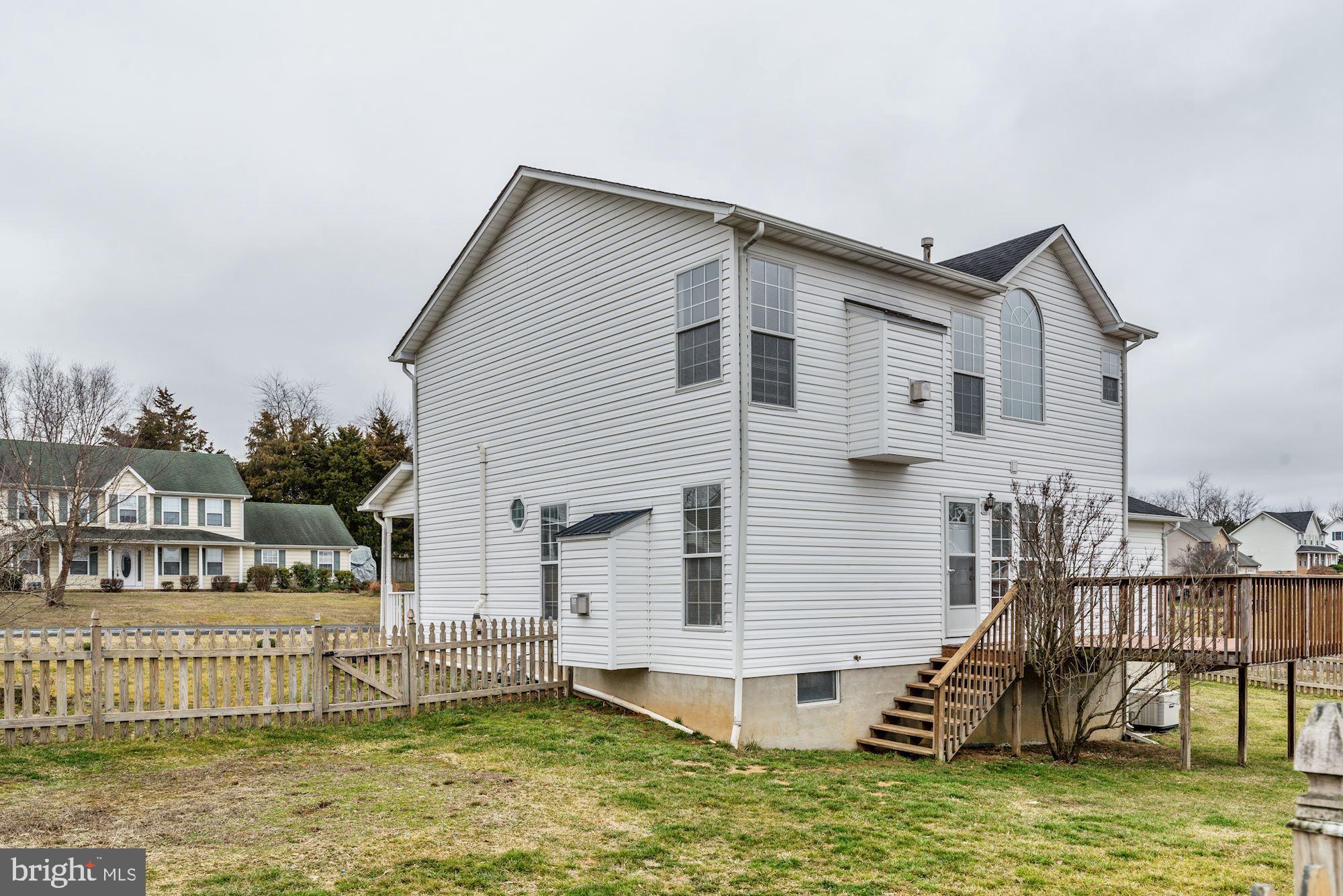 217 Canyon Road Winchester, VA 22602 - Photo 37 of 39 Gallery Image 37