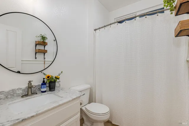 $849,000 | 8006 Manor Court, Rohnert Park, CA 94928