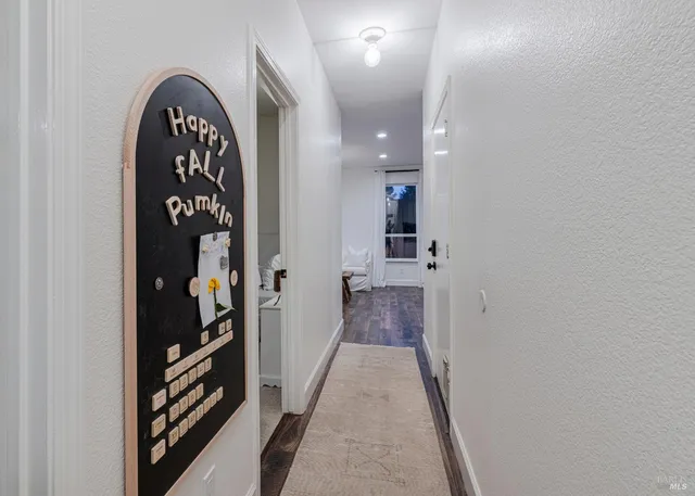 $849,000 | 8006 Manor Court, Rohnert Park, CA 94928