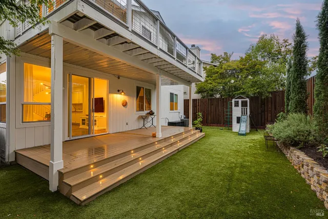 $849,000 | 8006 Manor Court, Rohnert Park, CA 94928